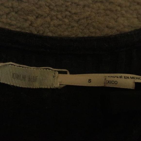 Crop Top - Picture 2 of 5